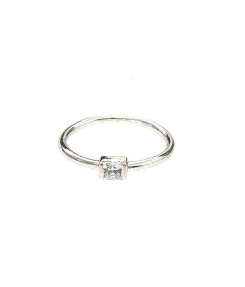 Simple Ring with Clear Stone - Silver